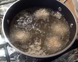 Foto del passaggio 3 della ricetta Merluzzo in crosta di panko, con erbette e frutto di mostarda