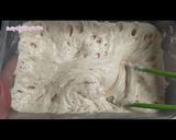 Foto langkah ke 2 dari resep Roti O/boy/kopi homemade mirip banget.