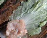 Foto langkah ke 3 dari resep Sawi roll ayam.