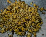 A picture of step 1 of Kerala Sambar.