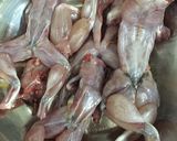 Hình bước làm 1 của món Ếch xào xả