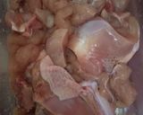 Foto langkah ke 1 dari resep 34.AYAM GORENG MENTEGA.