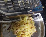 A picture of step 1 of Apple Halwa.