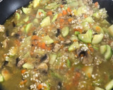 Foto del paso 3 de la receta: Risotto de calabacín y champiñones