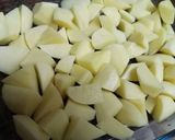 A picture of step 1 of Baked Chicken with Potatoes.
