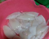 Foto langkah ke 1 dari resep Cumi Saos Padang Sederhana.
