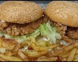 A picture of step 8 of Crisp fry chicken burgers 👌😋.