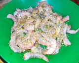 Foto del paso 1 de la receta: Camarones rebozados