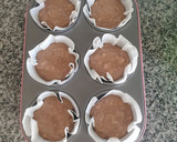 Foto del paso 6 de la receta: ⋇ Muffins de banana, cacao y chips 🍌