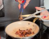 A picture of step 4 of Bacon egg poblano breakfast tacos!.