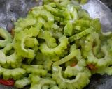 Foto langkah ke 2 dari resep Tumis Pare no Pahit.