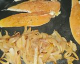 Foto del paso 2 de la receta: Tostas de solomillo de pollo