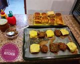 A picture of step 9 of Beef burger patties.