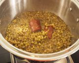 A picture of step 2 of Green Bean Porridge 緑豆のお粥.