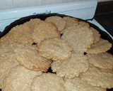 Foto del paso 7 de la receta: Galletitas de avena, con nuez y naranja, un poquito de chocolate