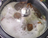 A picture of step 1 of Simple Boiled Crab.