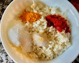 A picture of step 2 of Batata Poha.