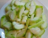 Hình bước làm 2 của món Canh cá nục nấu bí đao