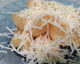 Foto langkah ke 10 dari resep Singkong Goreng Keju.