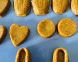 A picture of step 2 of Roti biscoff bites.