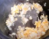A picture of step 2 of 💚 Stir-Fried Pickled Mustard Greens with Eggs (Vegetarian).