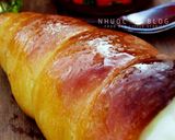Hình bước làm 3 của món Yogurt cheese cream horn (bánh mì sừng nhân kem sữa chua phô mai)
