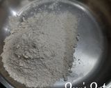 A picture of step 1 of Multigrain Rotis or Chapatis.