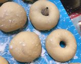 Foto langkah ke 6 dari resep Donat Pisang.
