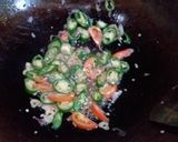 Foto langkah ke 2 dari resep Tumis Cumi asin cabe ijo.