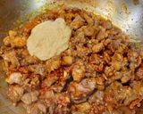 A picture of step 3 of Achaari Keema Matar (mutton).