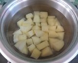 Foto langkah ke 1 dari resep Sup ayam simple.