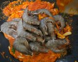 Foto langkah ke 2 dari resep Udang Saos Padang.