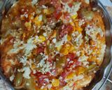 A picture of step 3 of Veg Pizza.
