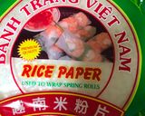 A picture of step 4 of Vietnam spring rolls.