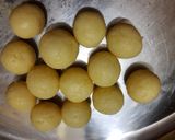 इंन्स्टंट गुलाबजाम (gulabjaam recipe in marathi) रेसिपी स्टेप 3 फोटो