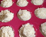 Foto del paso 2 de la receta: Muffins de coco, avena y dulce de leche