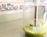 Foto del paso 4 de la receta: Pasta al pesto de piñones, almendras y nueces