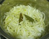 Foto del paso 1 de la receta: Higaditos de pollo encebollado