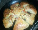 A picture of step 12 of Pizza flower.