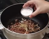 A picture of step 4 of Vegetables Qorma.