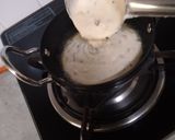 A picture of step 8 of Bun Dosa Kerala Style with Chutney.