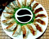 รูปขั้นตอนการทำที่ 4 ของ เกี๊ยวซ่า/เกี๊ยวซ่าญี่ปุ่น Gyoza