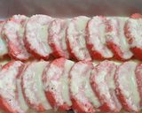 Foto del passaggio 10 della ricetta Gnocchi alla Romana alla barbabietola con crema di pecorino, speck croccante e salicornia