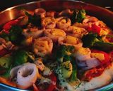 Hình bước làm 3 của món Pizza Mực