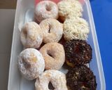Foto langkah ke 6 dari resep Donat Menul.