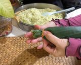 Gambar langkah 3 resipi Kuih lopes.