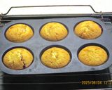 Meggyes/cseresznyés muffin recept fázis 2 fotója