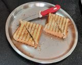 ग्रिल सैंडविच(grill sandwich recipe in Hindi) रेसिपी चरण 4 फोटो