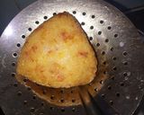 Foto langkah ke 4 dari resep Nasi Kepal.