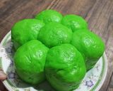 Foto langkah ke 8 dari resep Roti sobek pandan isi coklat.